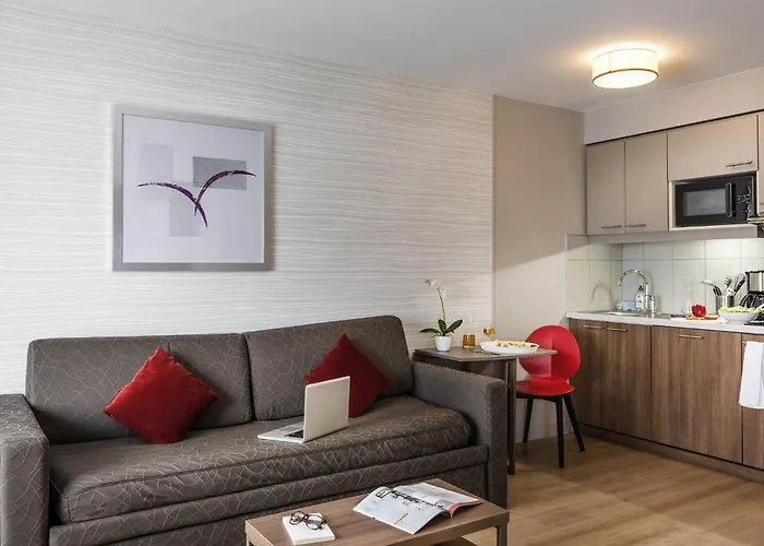 Aparthotel Adagio Paris Bercy Village